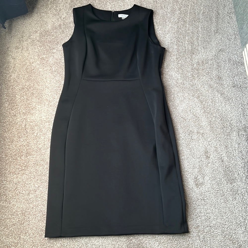 CALVIN KLEIN BLACK SLEEVELESS SCUBA CREPE SHEATH DRESS
